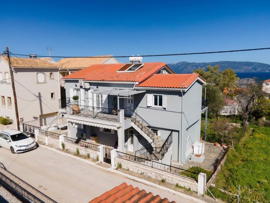 Eleni'S House Apartment Каравомилос Екстериор снимка