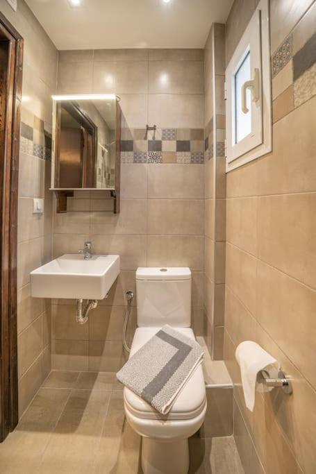 Eleni'S House Apartment Каравомилос Екстериор снимка