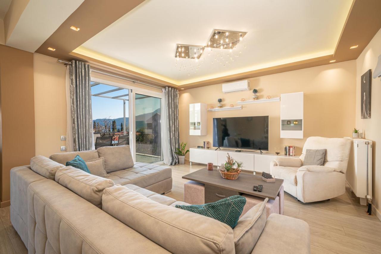 Eleni'S House Apartment Каравомилос Екстериор снимка